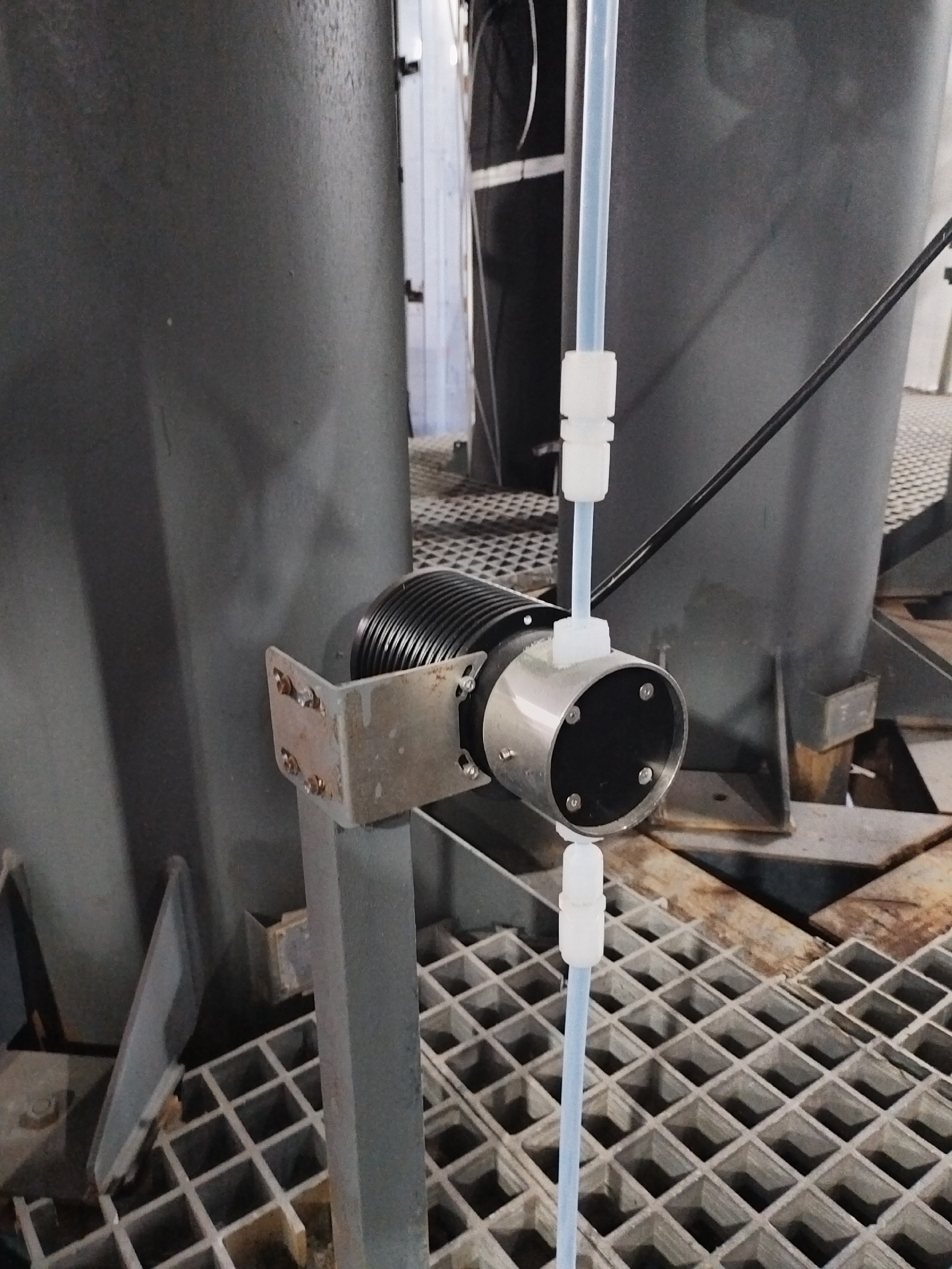 楚一測(cè)控電子級(jí)氫氟酸濃度檢測(cè)應(yīng)用案例